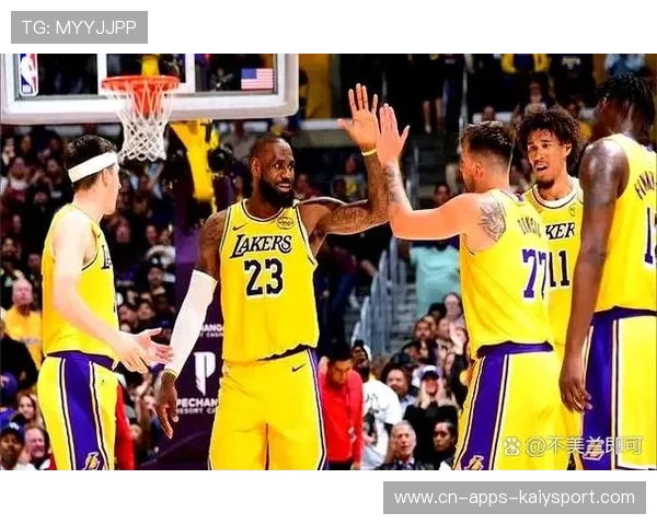 湖人队新季前训练营充满希望，湖人队内训练